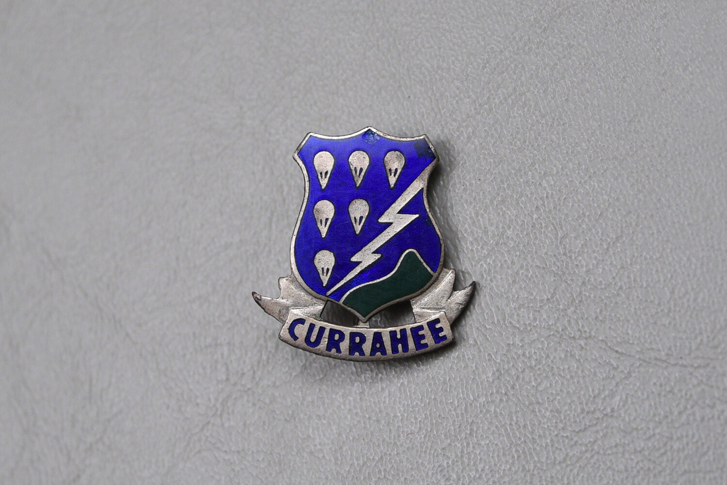 WWII U.S. 506th PARACHUTE INFANTRY REGIMENT CURAHEE DI - BRITISH MADE
