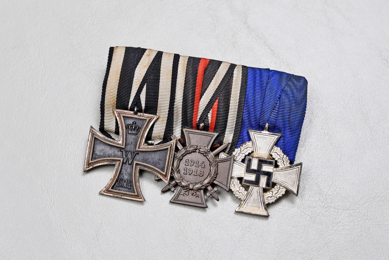 WWI GERMAN 1914 IRON CROSS PARADE MOUNTED 3-PLACE MEDAL BAR