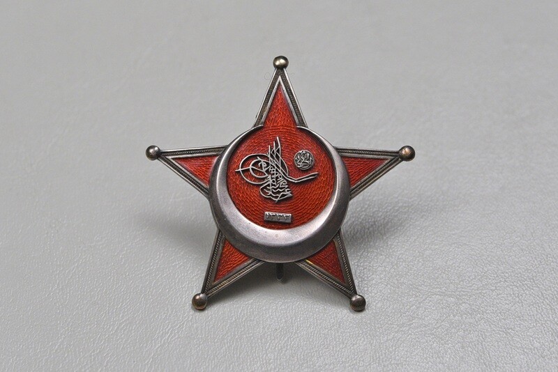 WWI TURKISH ORDER OF THE IRON CRESCENT – GERMAN MADE, MAKER MARKED