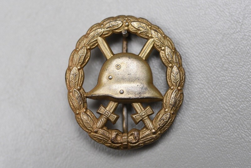 WWI GERMAN 1918 GOLD WOUND BADGE - CUT OUT TYPE
