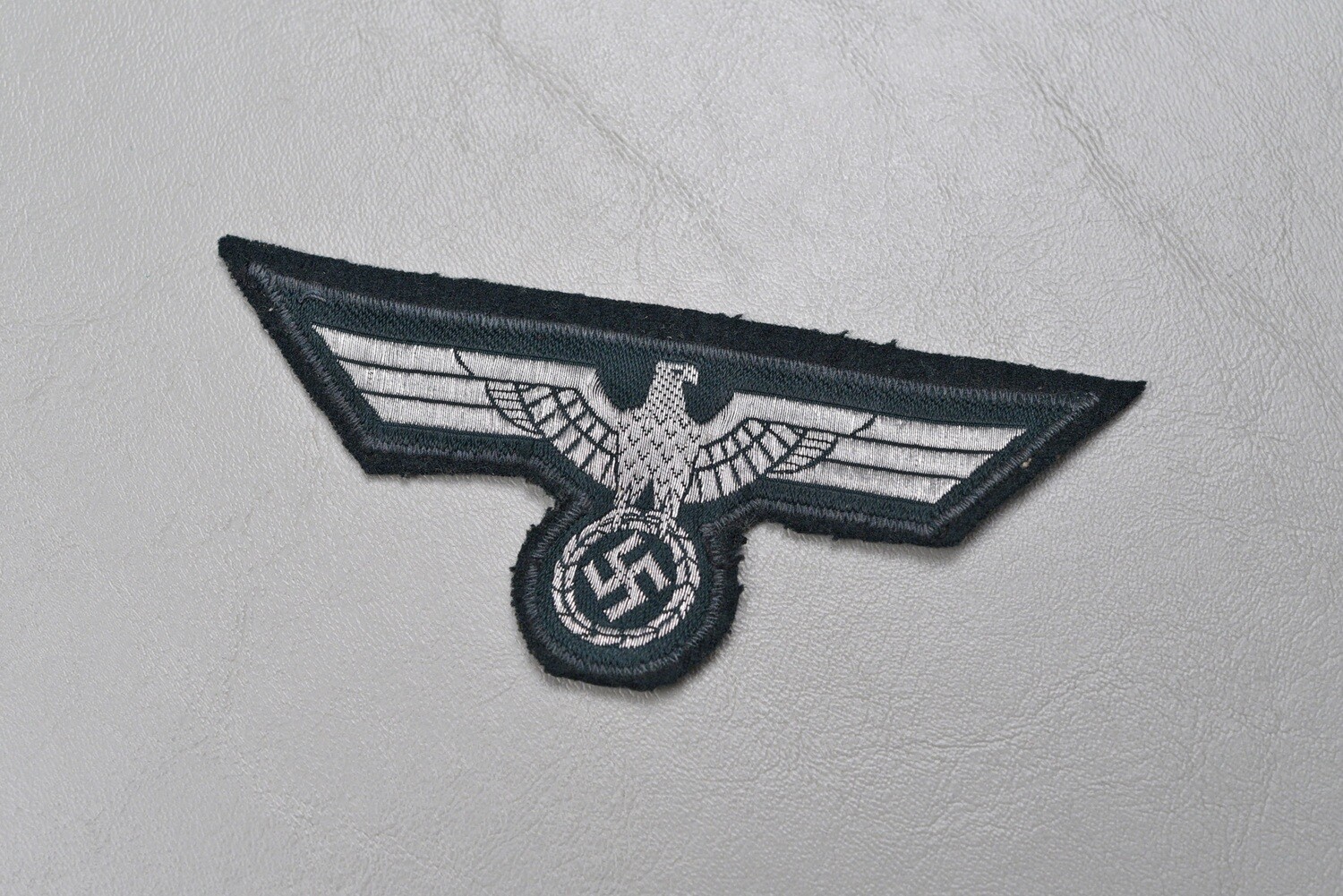 WWII GERMAN NCO BREAST EAGLE - SILVER WIRE, MINT