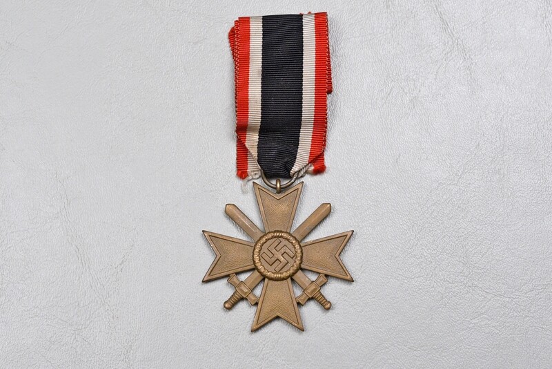 WWII GERMAN 1939 WAR MERIT CROSS 2nd CLASS w/SWORDS