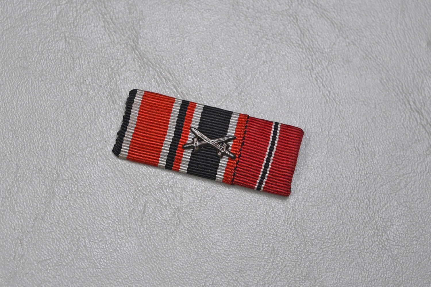 WWII GERMAN 1939 IRON CROSS/RUSSIAN FRONT 3-PLACE RIBBON BAR