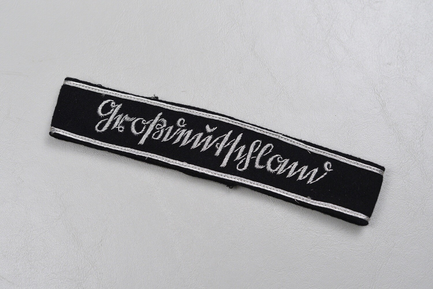 WWII GERMAN GROSSDEUTSCHLAND OFFICER&#39;S CUFF TITLE - NEAR MINT