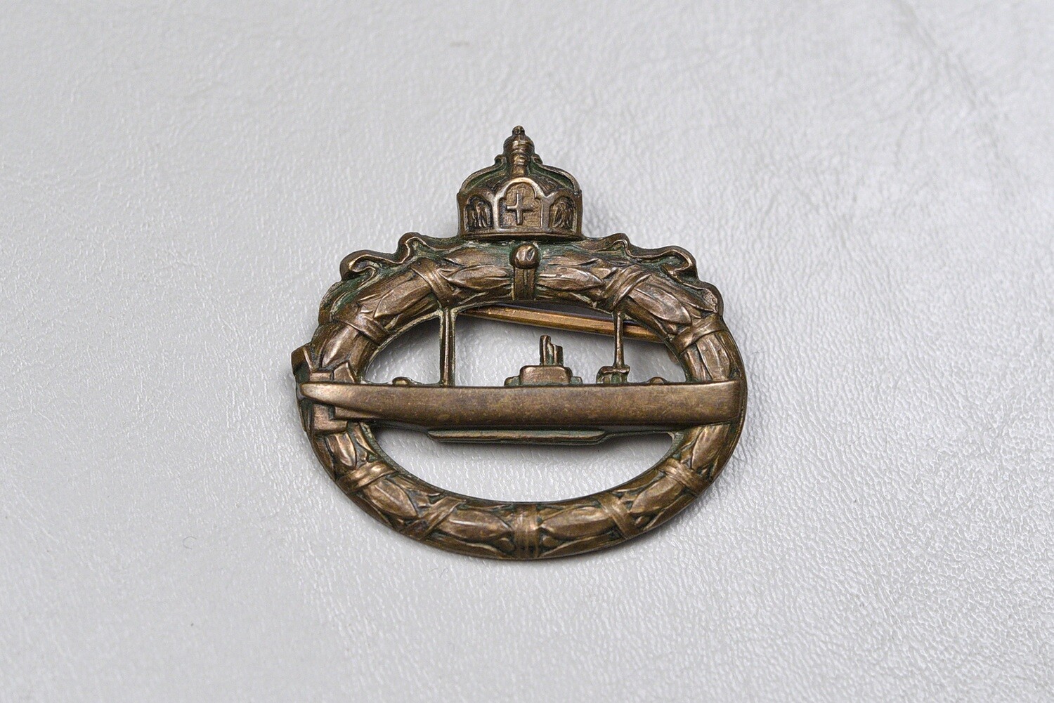 WWI IMPERIAL GERMAN KAISERLICHE MARINE U-BOAT BADGE BY WALTER SCHOTT