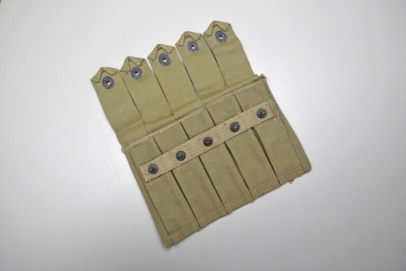 WWII U.S. THOMPSON SUB MACHINE CLIP POUCH - NEAR MINT