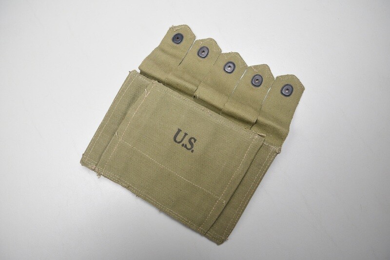 WWII U.S. THOMPSON SUB MACHINE CLIP POUCH - NEAR MINT