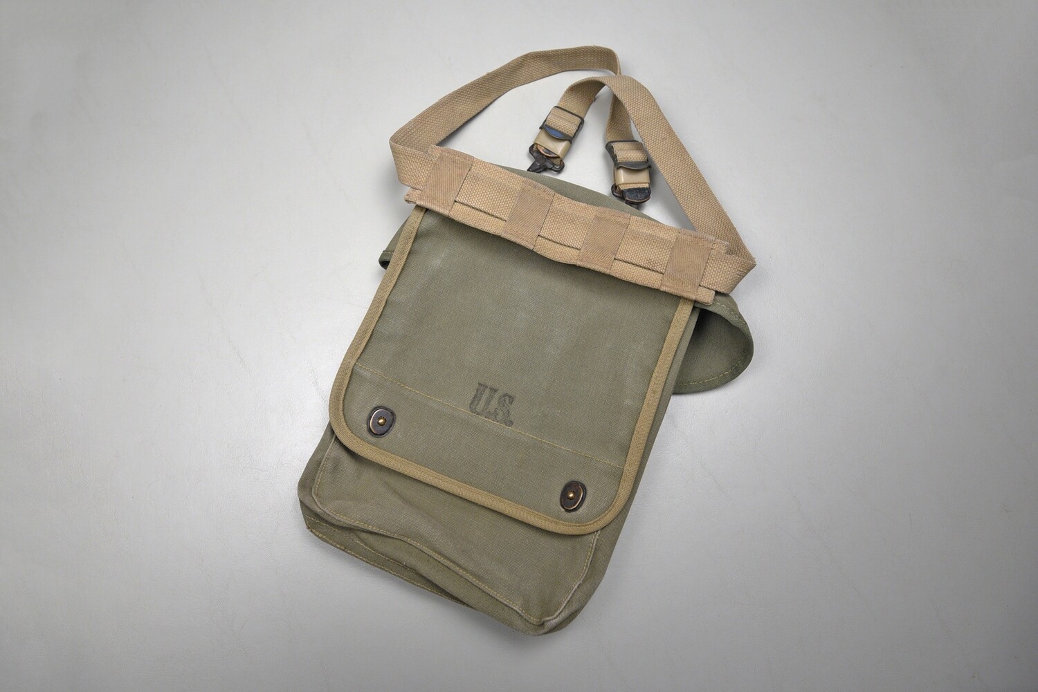 WWII U.S. MAP CASE w/SHOULDER SLING - KADIN 1943