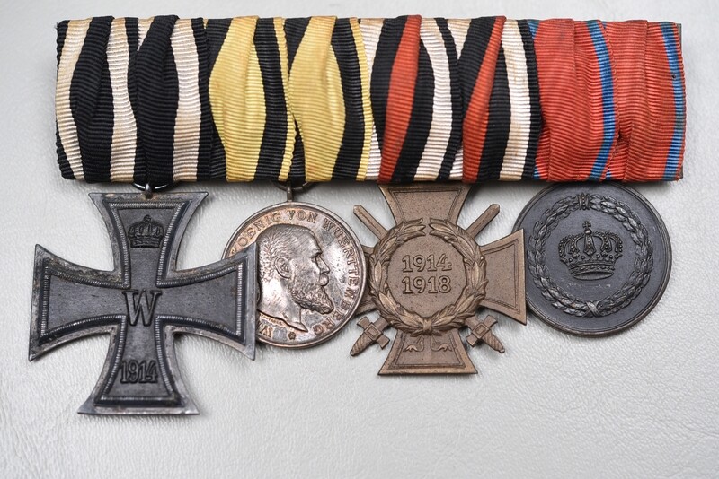 WWI GERMAN 1914 IRON CROSS/WURTTEMBERG BRAVERY MEDAL 4-PLACE MEDAL BAR