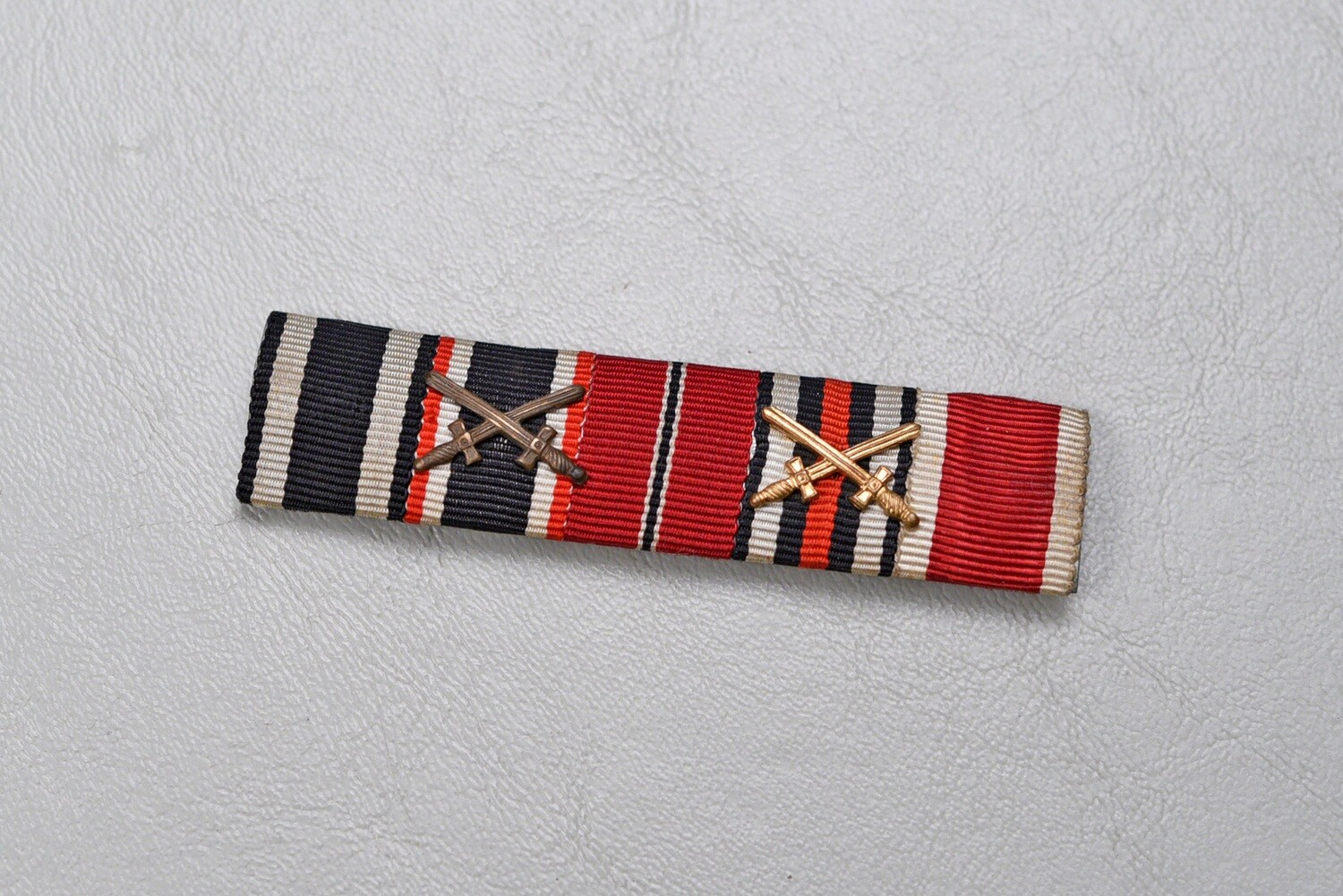 WWI GERMAN 1914 IRON CROSS/1939 WAR MERIT CROSS/RUSSIAN FRONT 5-PLACE RIBBON BAR