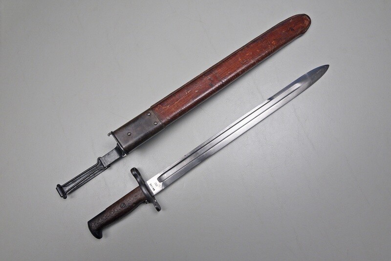 PRE-WWI U.S. MODEL 1903 SPRINGFIELD BAYONET IN EARLY M1905 LEATHER SCABBARD
