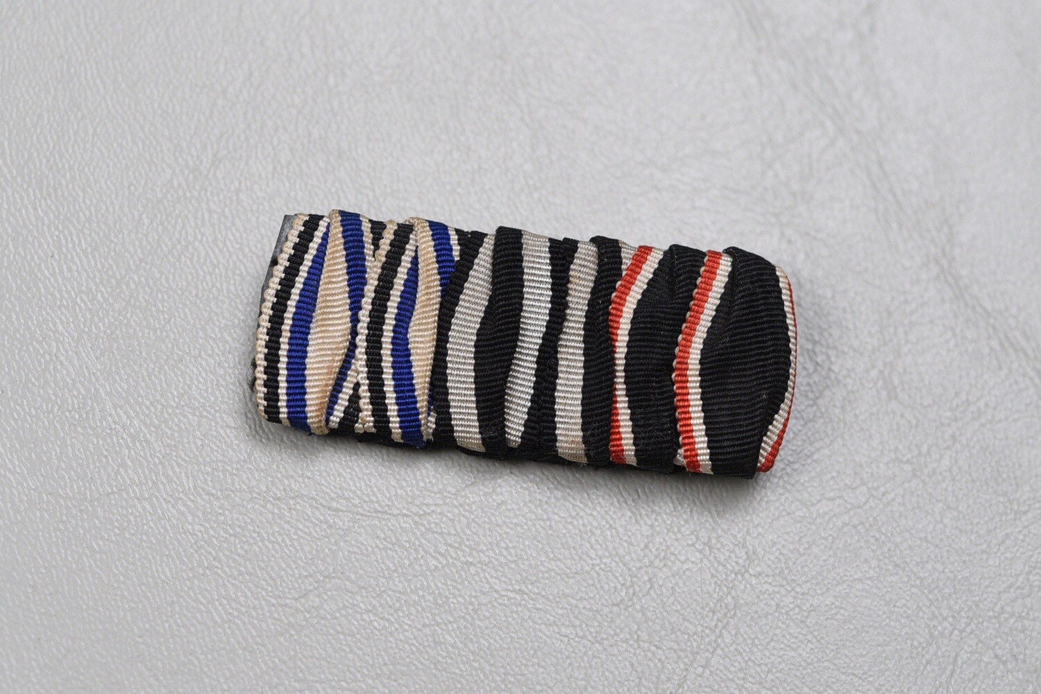 WWI GERMAN BAVARIAN WAR MERIT CROSS/1914 IRON CROSS 3-PLACE RIBBON BAR
