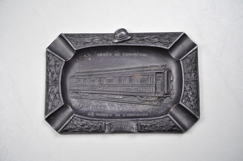 WWI FRENCH COMPIEGNE ARMISTICE RAILWAY CAR SOUVENIR ASH TRAY - PEWTER WWI FRENCH COMPIEGNE ARMISTICE RAILWAY CAR SOUVENIR ASH TRAY - PEWTER