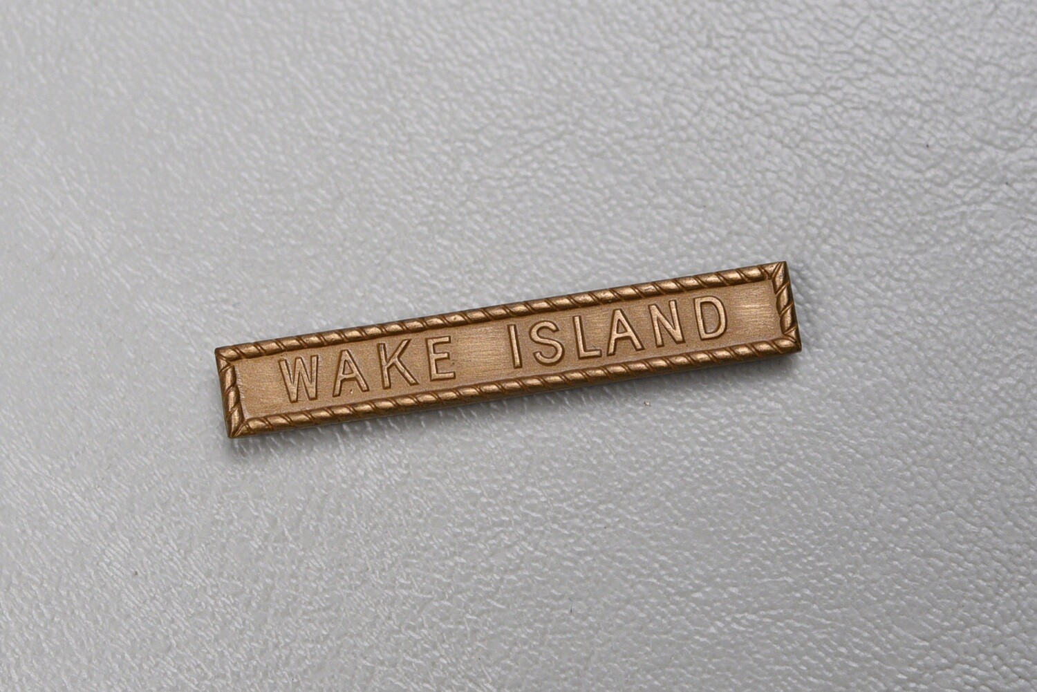 WWII U.S. &#39;WAKE ISLAND&#39; BAR FOR MARINE CORPS EXPEDITIONARY MEDAL