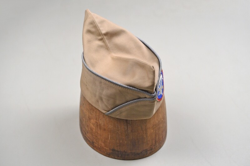 WWII U.S. AIRBORNE PARA/GLIDER ENLISTED KHAKI OVERSEAS CAP