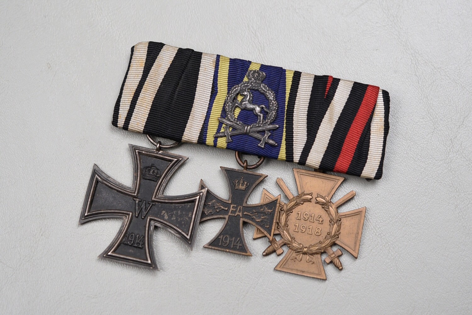 WWI GERMAN 1914 IRON CROSS/BRUNSWICK WAR MERIT CROSS 3-PLACE MEDAL BAR
