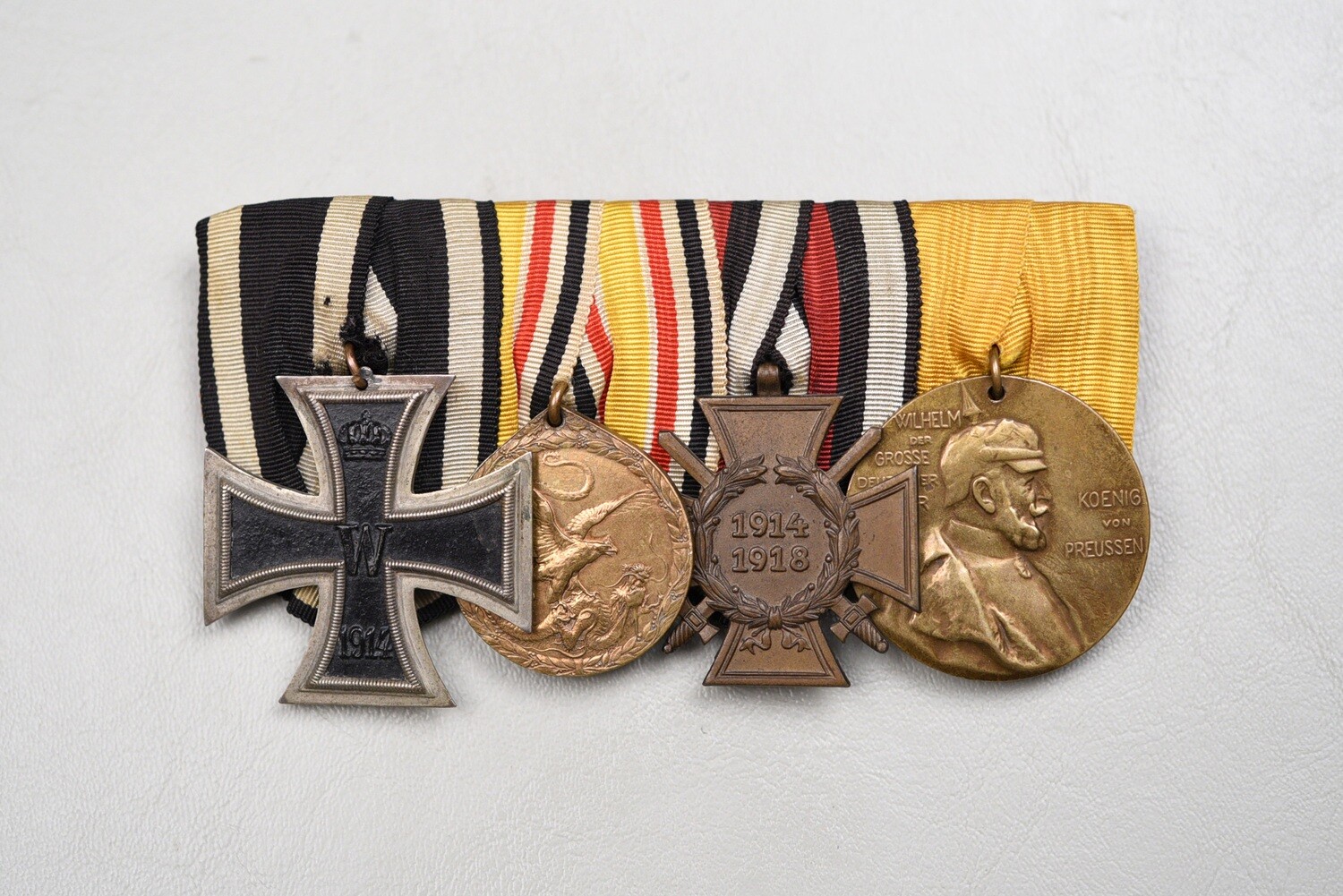 WWI IMPERIAL GERMAN 1914 IRON CROSS/1900-1901 CHINA CAMPAIGN 4-PLACE MEDAL BAR