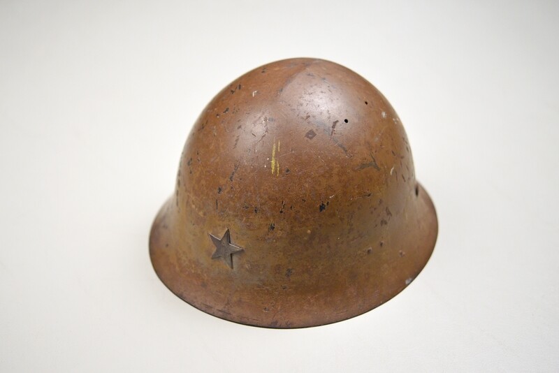 WWII JAPANESE TYPE 90 STEEL HELMET - COMPLETE & EXCELLENT WWII JAPANESE TYPE 90 STEEL HELMET - COMPLETE & EXCELLENT