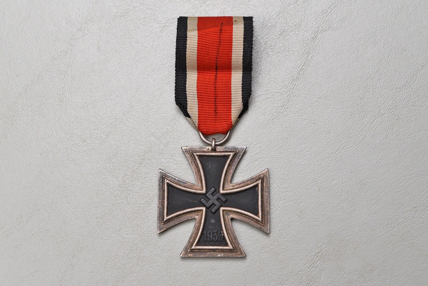 WWII GERMAN IRON CROSS 2nd CLASS – WIDE FRAME