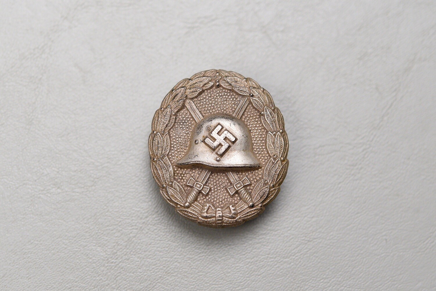 WWII GERMAN MODEL 1936 SILVER WOUND BADGE - SCREW BACK