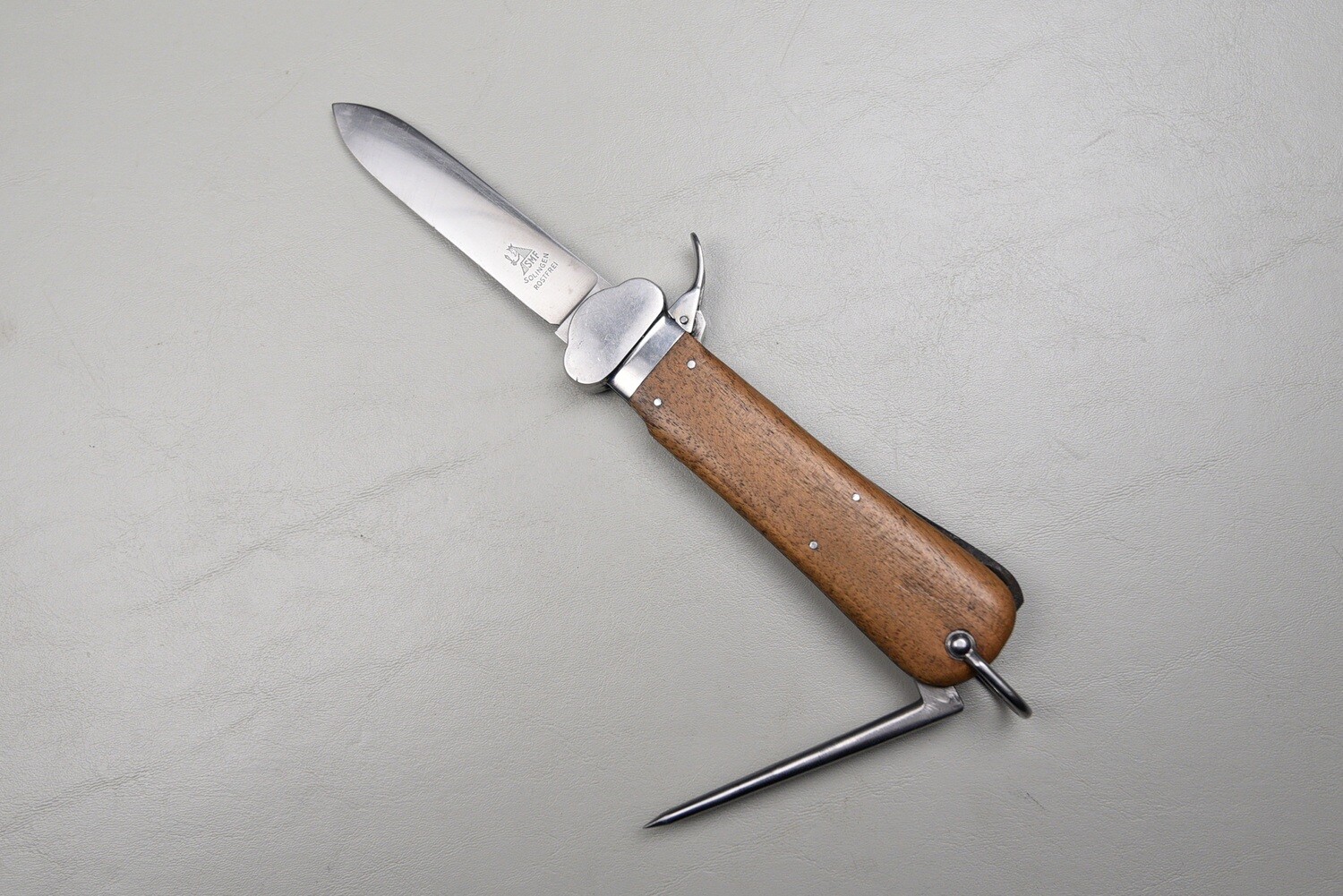 WWII GERMAN LUFTWAFFE FALLSCHIRMJÄGER GRAVITY KNIFE BY SMF