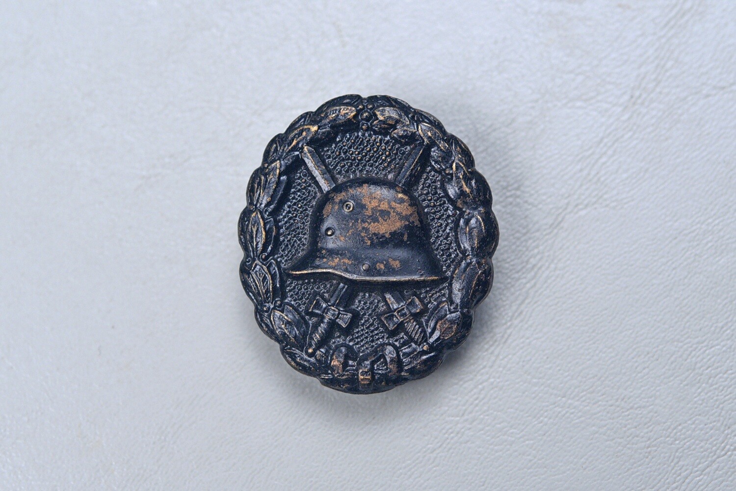 WWI GERMAN M1918 BLACK WOUND BADGE
