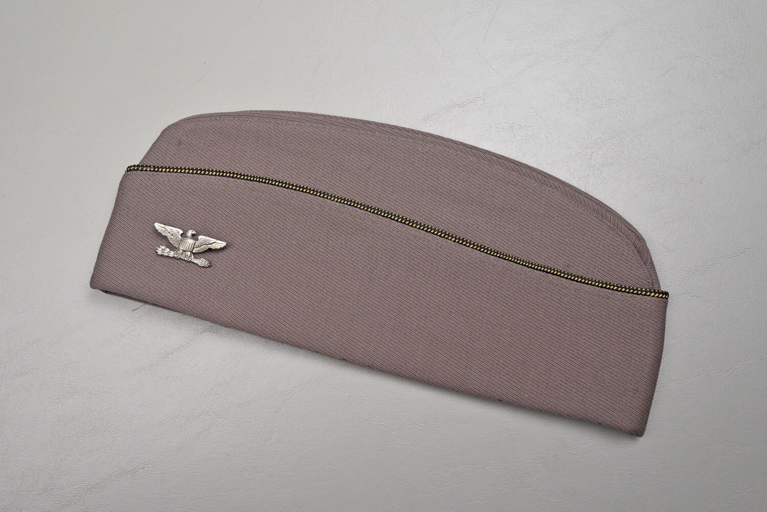 WWII U.S. ARMY COLONEL&#39;S PINK OVERSEAS CAP w/&quot;WAR BIRD&quot; EAGLE RANK INSIGNIA