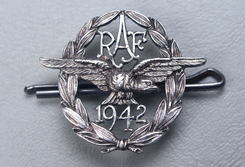 WWII BRITISH RAF 1942 AMERICAN FOREIGN VOLUNTEER BADGE – STERLING PROOFED ORIGINAL