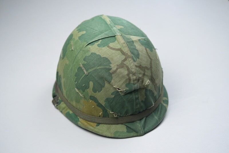 VIETNAM WAR M1 STEEL HELMET w/TWILL MITCHELL PATTERN CAMOUFLAGE COVER - DATED '67' VIETNAM WAR M1 STEEL HELMET w/TWILL MITCHELL PATTERN CAMOUFLAGE COVER - DATED '67'
