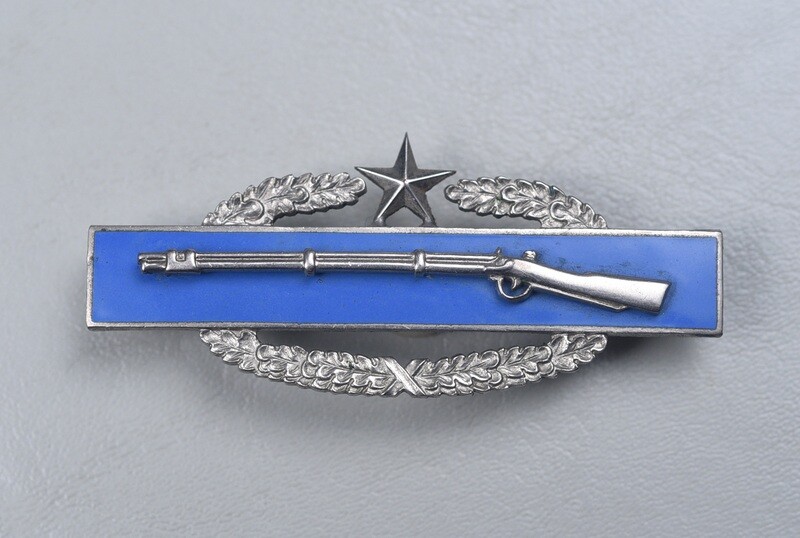 KOREAN WAR COMBAT INFANTRY BADGE w/STAR & APPLIED MUSKET AWARD - MAKER MARKED