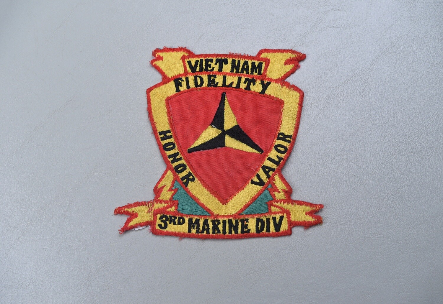 VIETNAM U.S. 3rd MARINE DIVISION JACKET PATCH