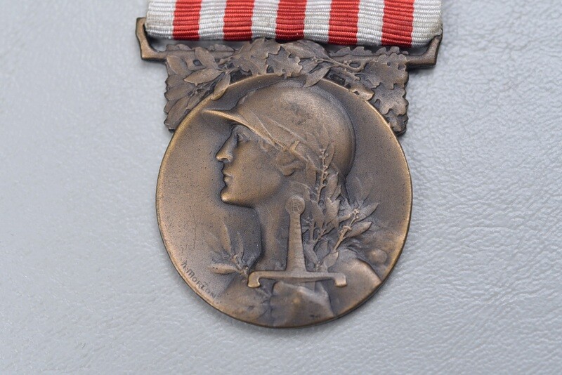 WWI FRENCH 1914-1918 WAR MEDAL
