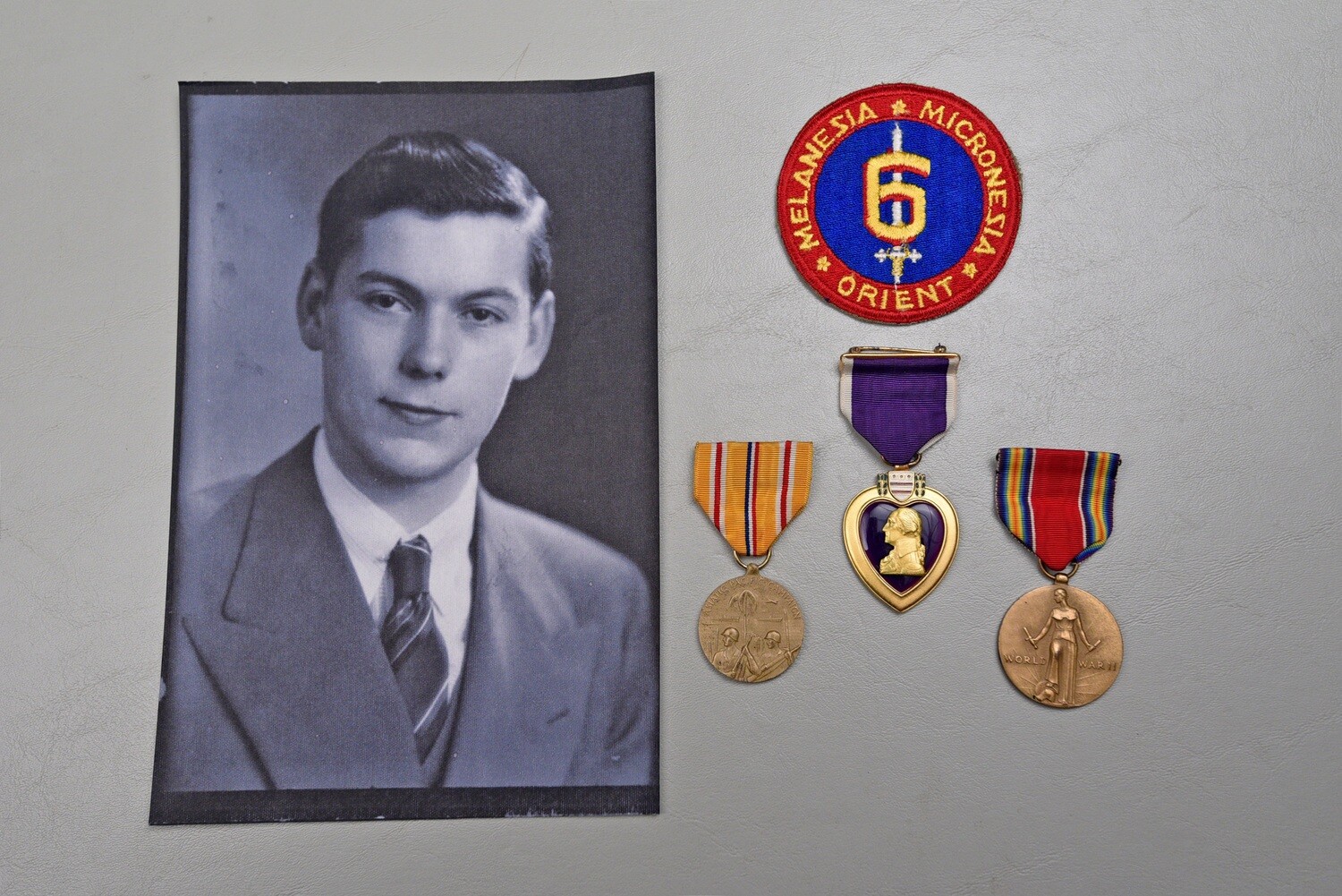 WWII U.S. MARINE CORPS PURPLE HEART MEDAL AWARDED TO OKINAWA KIA
