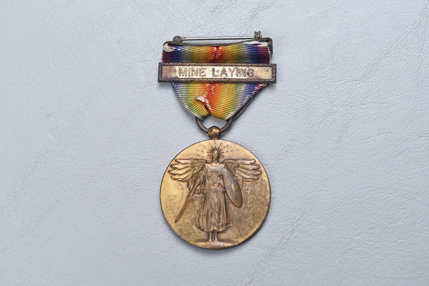 WWI U.S. NAVY VICTORY MEDAL w/&#39;MINE LAYING&#39; BAR