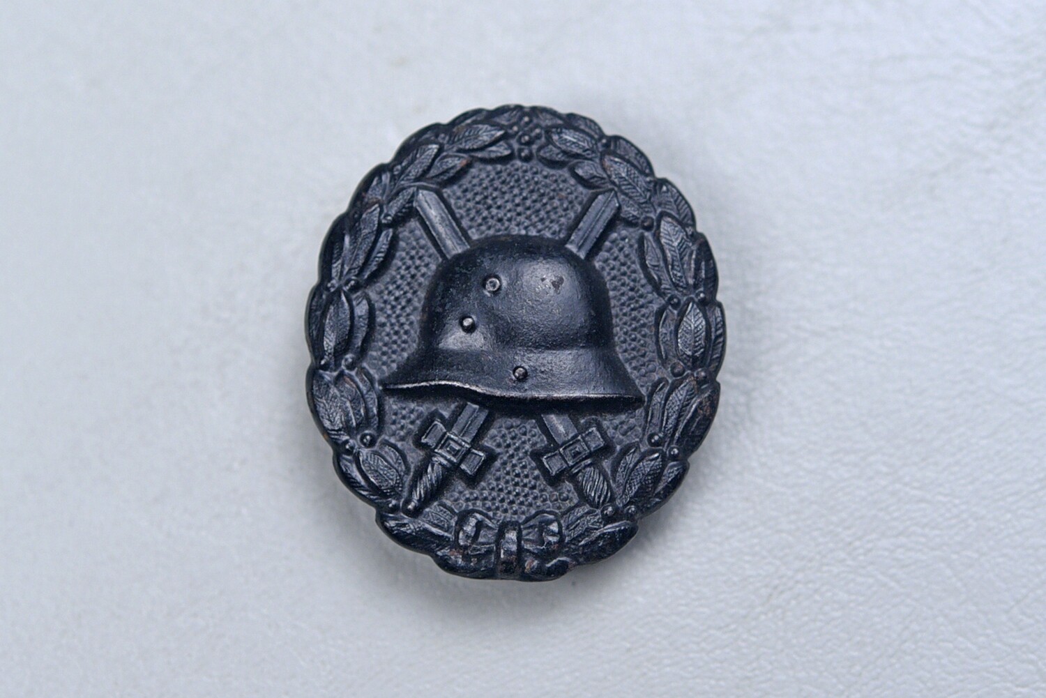 WWI GERMAN M1918 BLACK WOUND BADGE