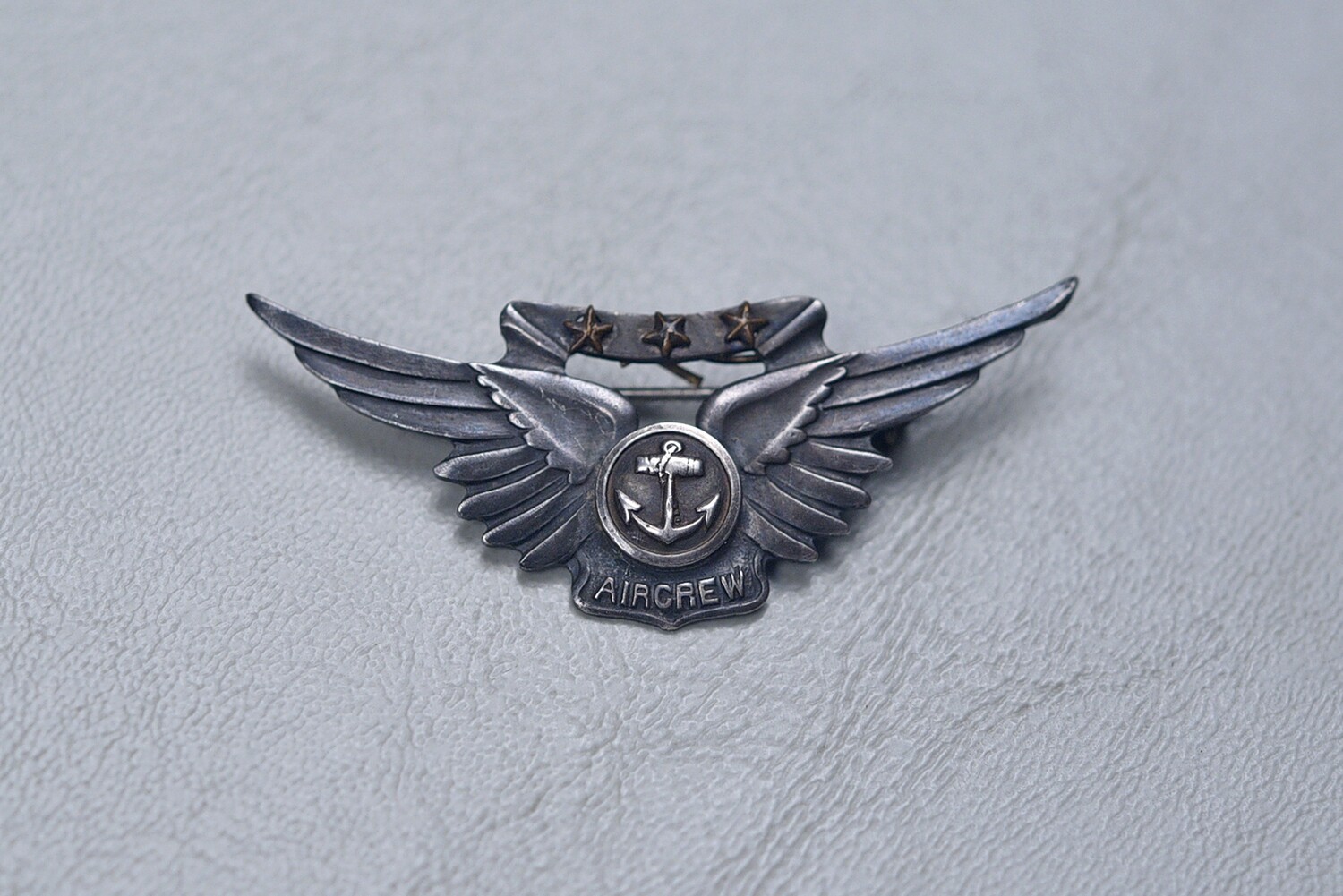 WWII U.S. NAVY AIR CREW WING w/3 STARS - PIN BACK, STERLING