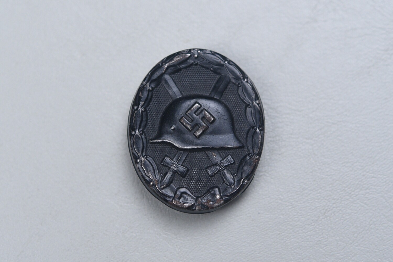WWII GERMAN M1939 BLACK WOUND BADGE