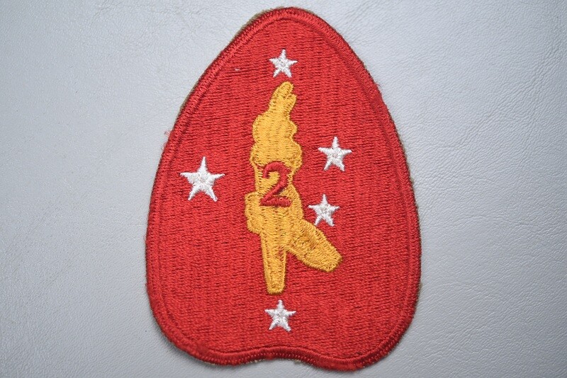 WWII U.S. 2nd MARINE DIVISION PATCH - HEART SHAPED