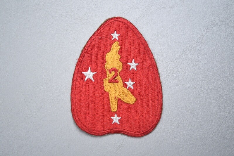 WWII U.S. 2nd MARINE DIVISION PATCH - HEART SHAPED