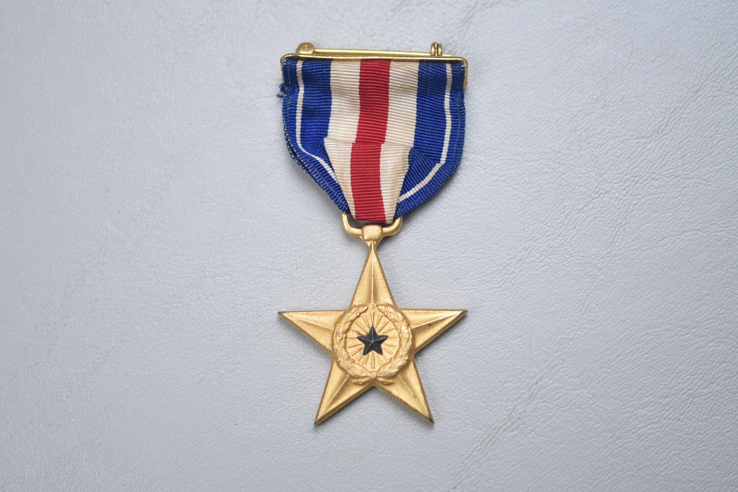 WWII U.S. NAVY/MARINE CORPS SILVER STAR MEDAL - THICK PLANCHET, WRAP BROACH