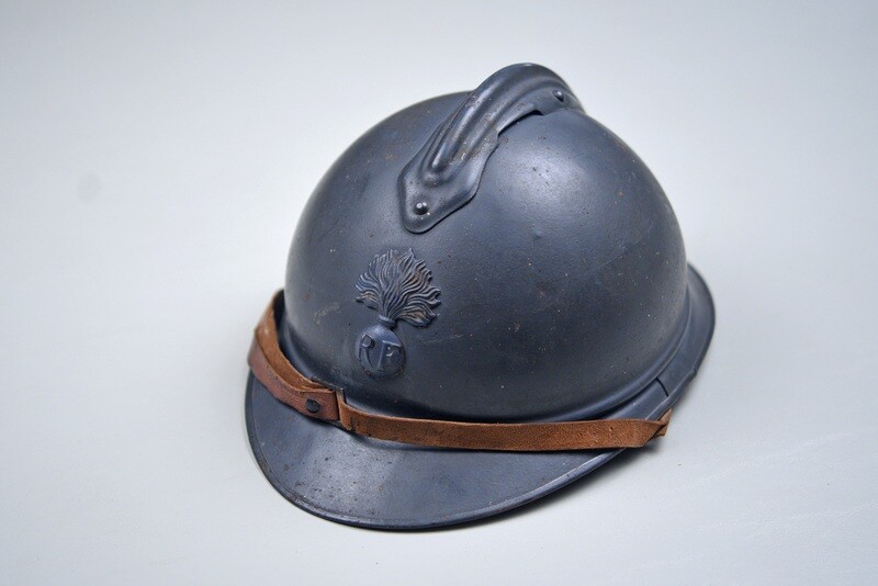 WWI FRENCH M1915 ADRIAN INFANTRY HELMET – COMPLETE w/LINER &amp; CHINSTRAP