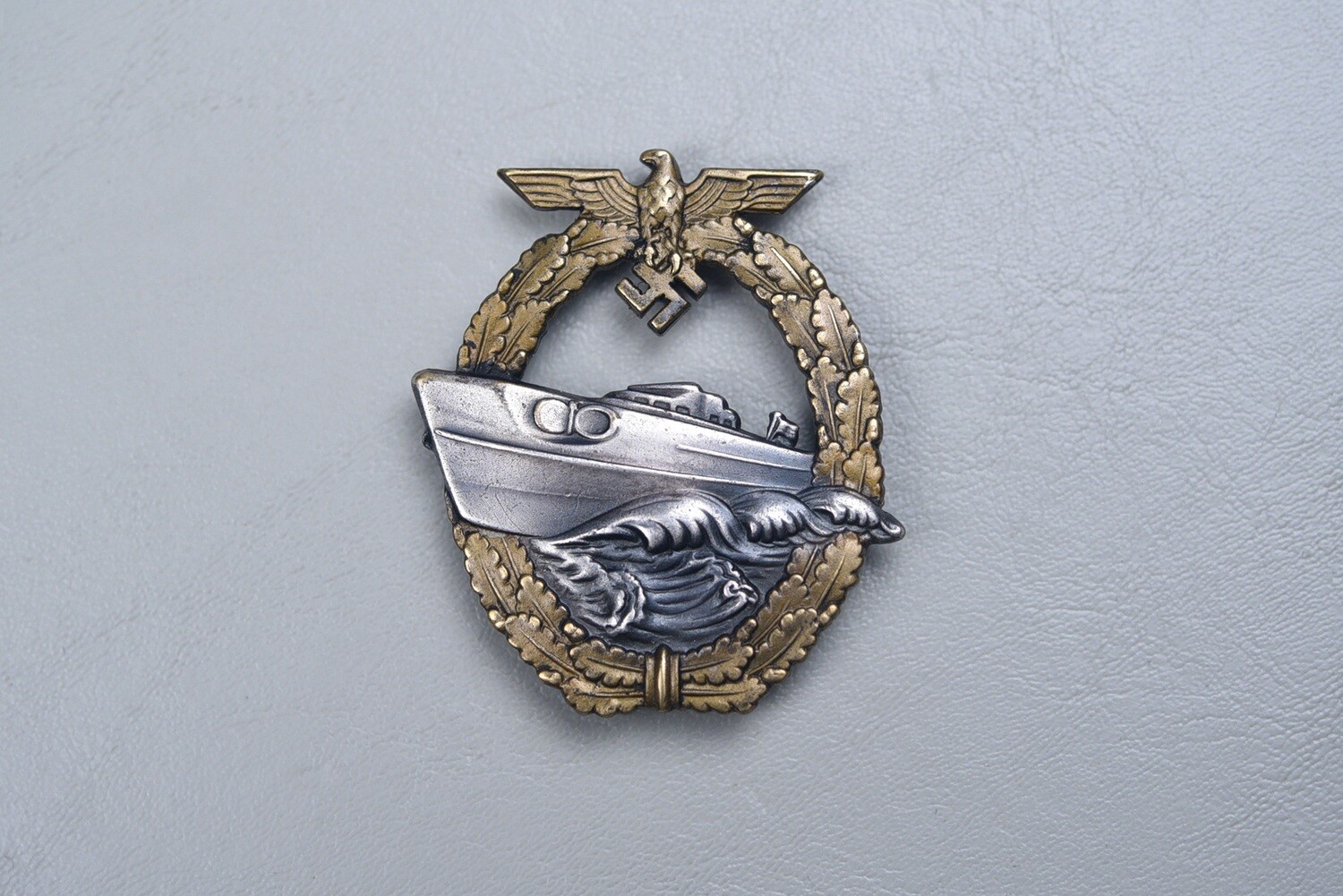 WWII GERMAN 2nd PATTERN E-BOAT BADGE BY SCHWERIN
