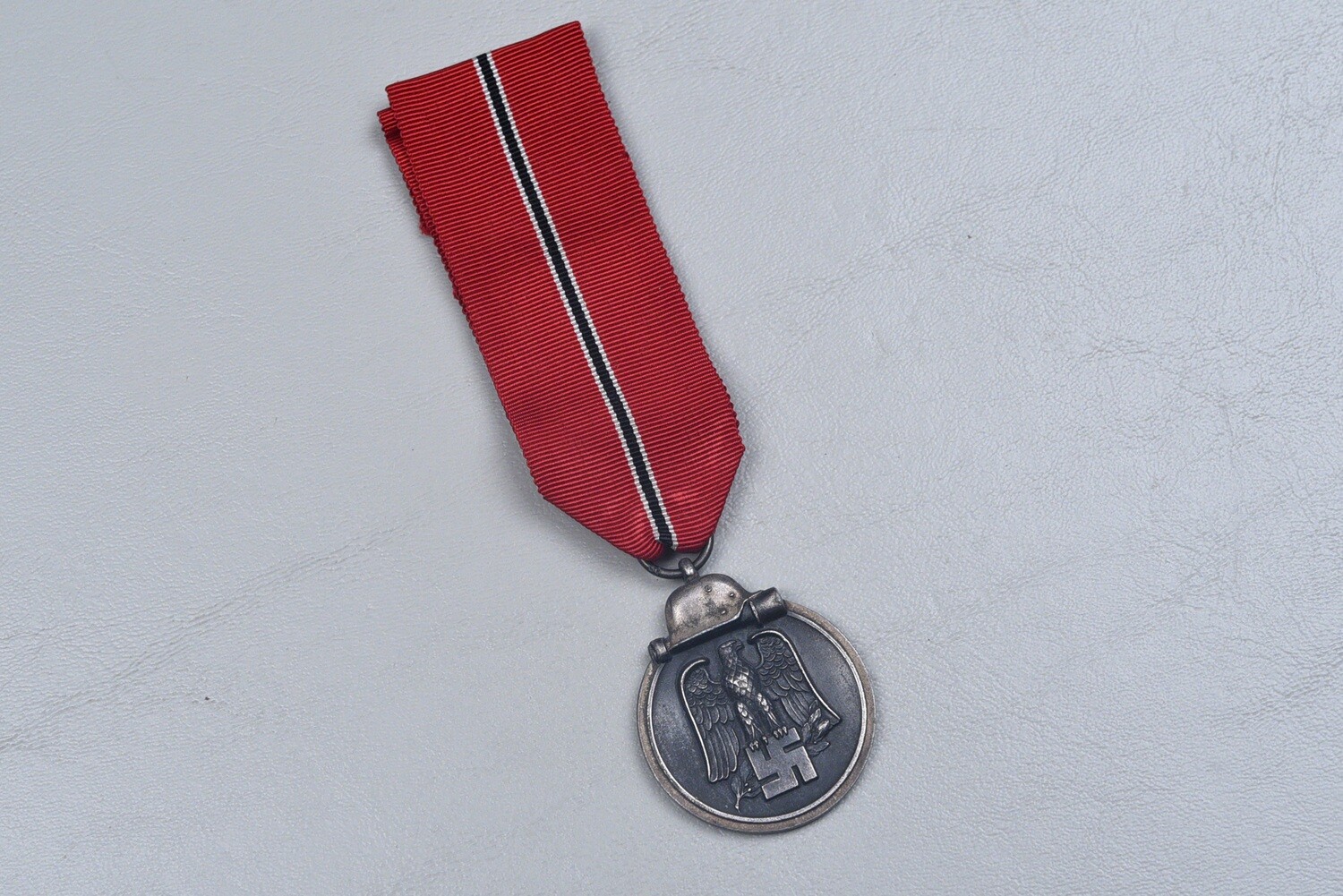 WWII GERMAN RUSSIAN FRONT MEDAL - EARLY SILVER PLATE