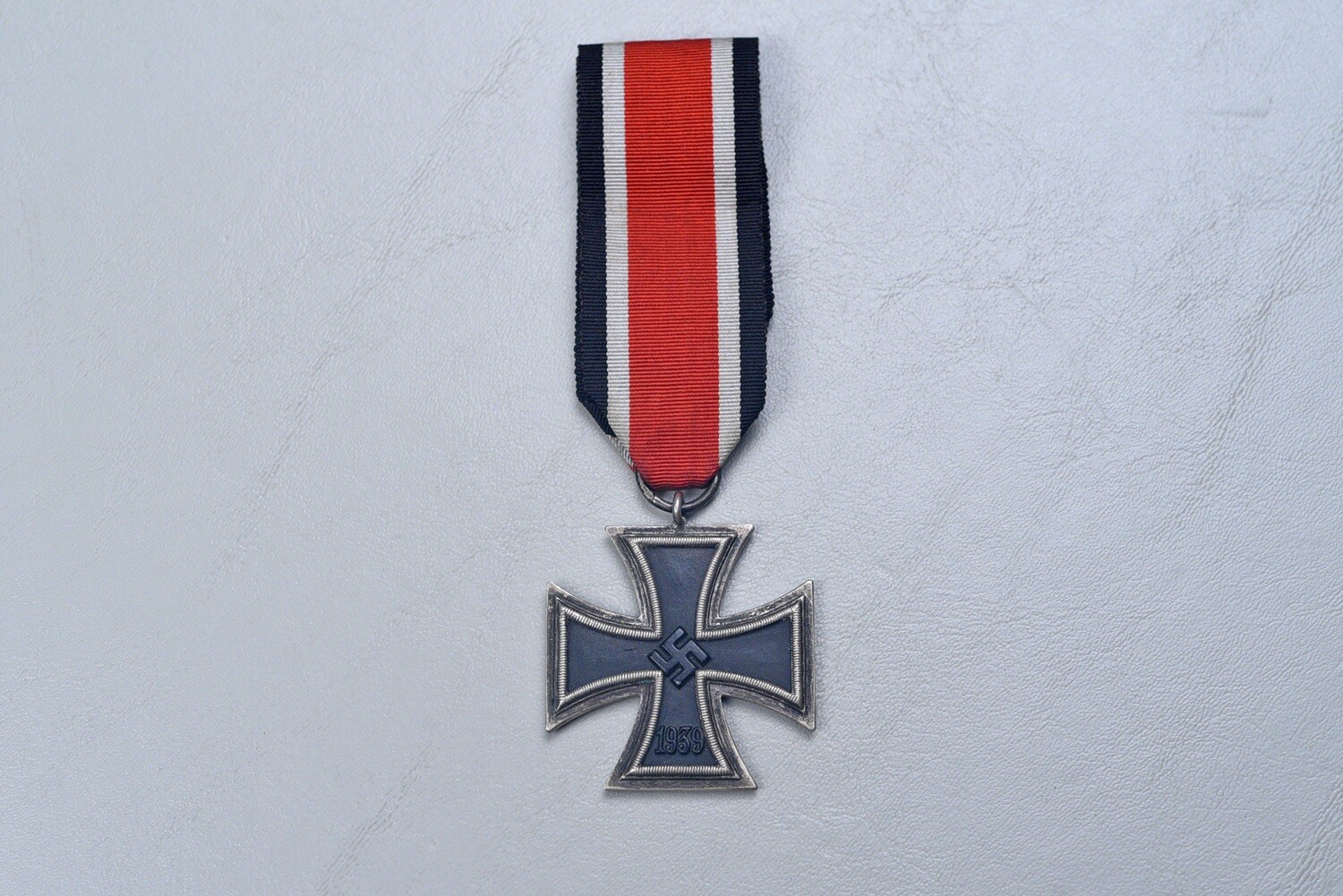 WWII GERMAN 1939 IRON CROSS 2nd CLASS BY JUNCKER - LONG RIBBON