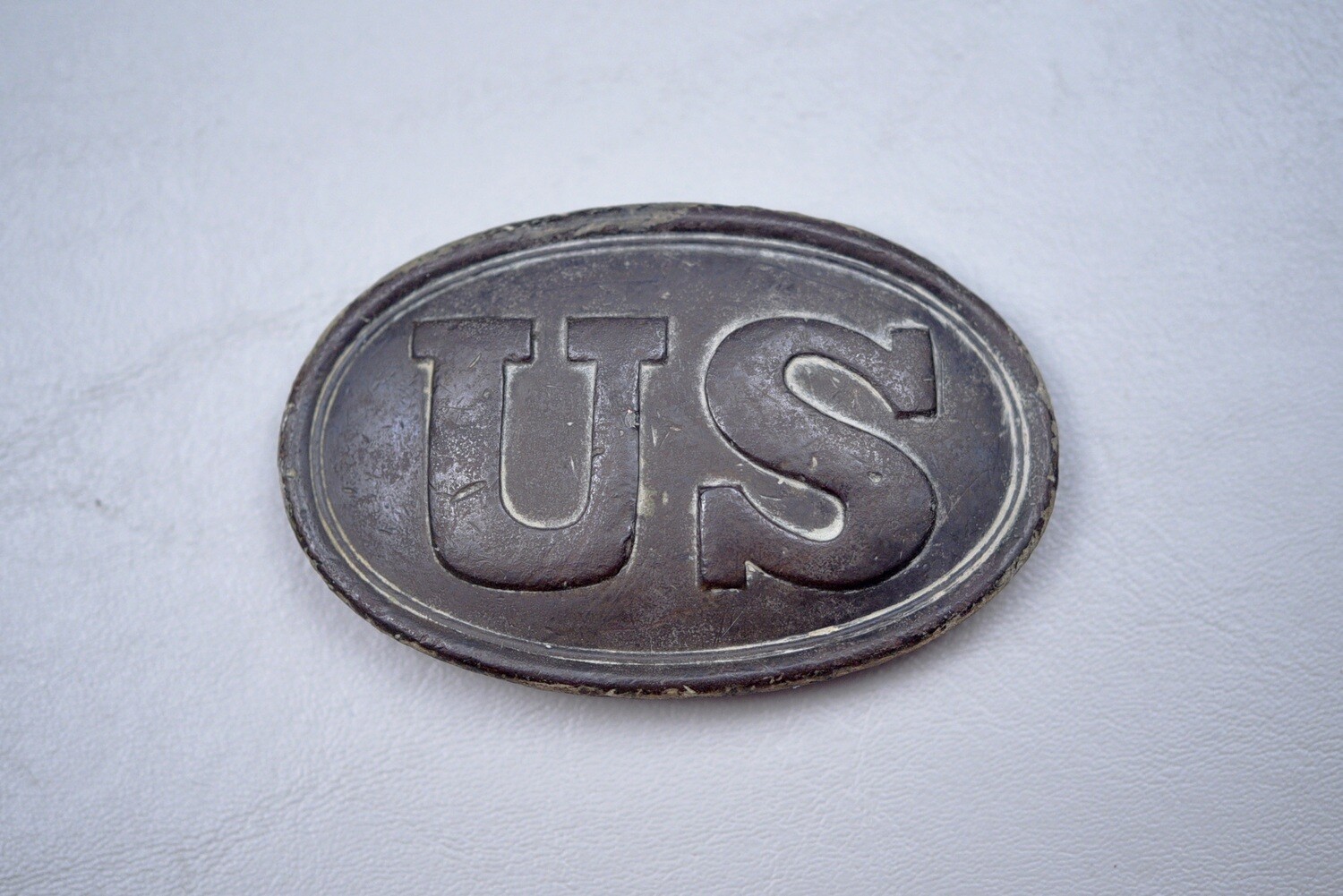 CIVIL WAR U.S. OVAL BUCKLE w/&#39;PUPPY PAW&#39; STUDS - PERFECT DUG EXAMPLE