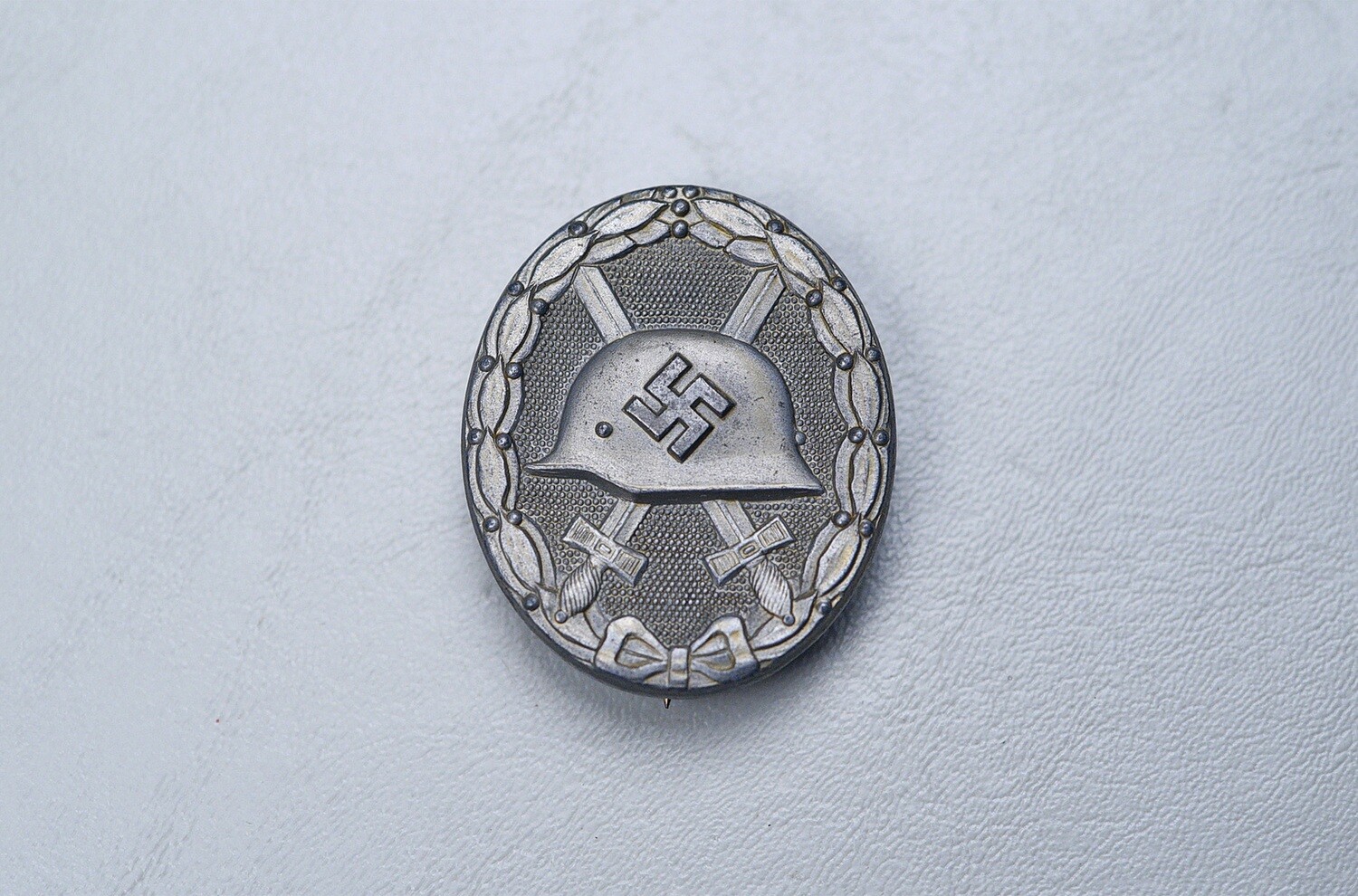 WWII GERMAN M1939 SILVER WOUND BADGE BY CARL WILD