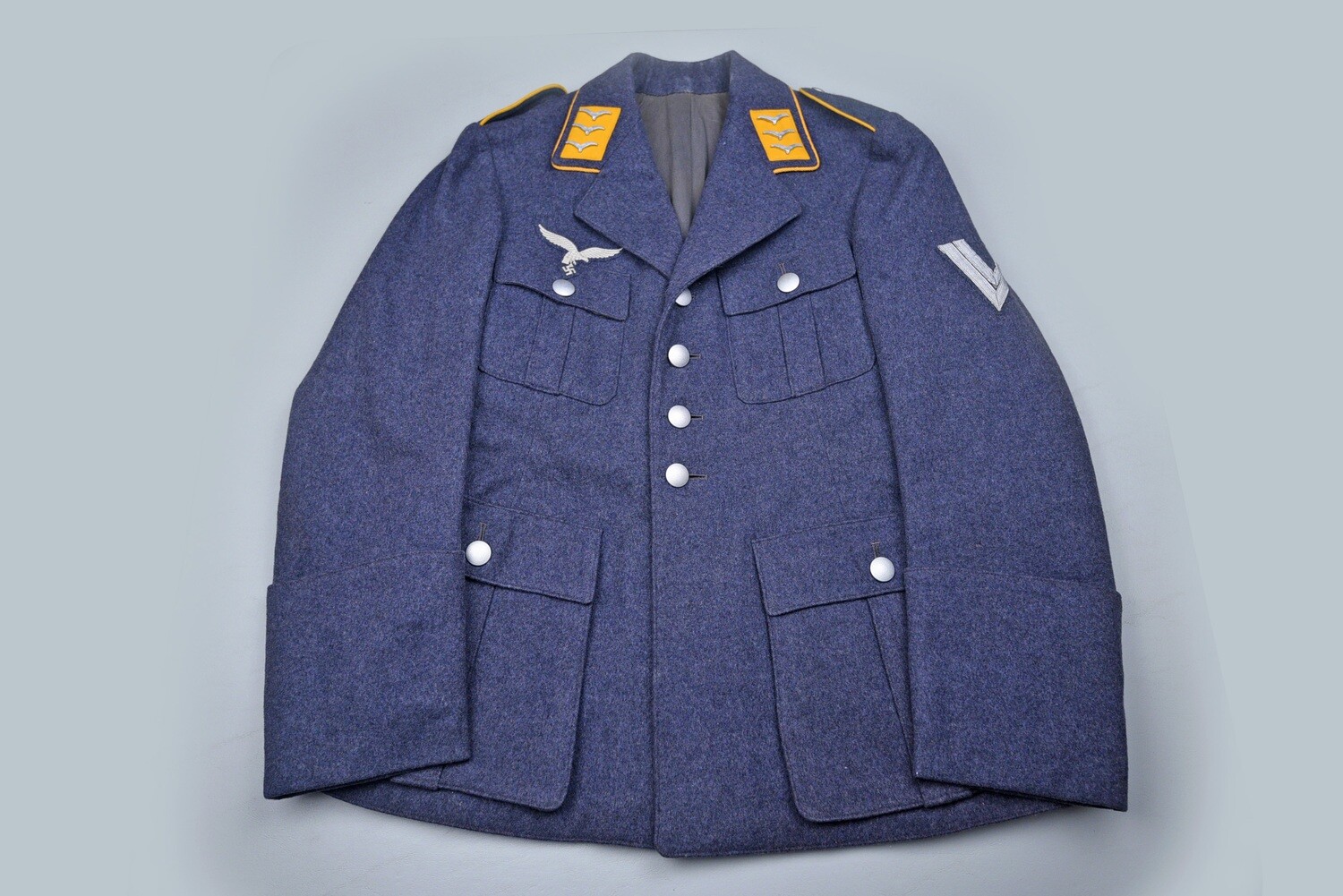 WWII GERMAN LUFTWAFFE GEFREITER OF FLYING TROOPS FIELD BLOUSE - ALL ORIGINAL INSIGNIA