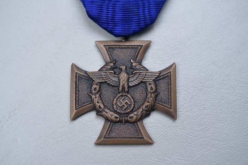 WWII GERMAN CUSTOMS AND BORDER PROTECTION SERVICE CROSS
