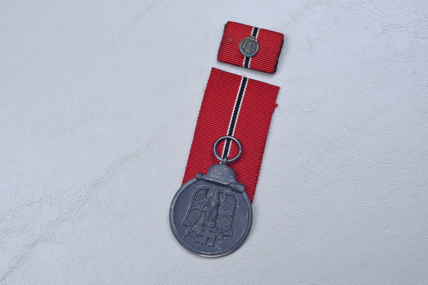 WWII GERMAN RUSSIAN FRONT MEDAL w/RIBBON BAR &amp; DEVICE BY STEINHAUER &amp; LÜCK
