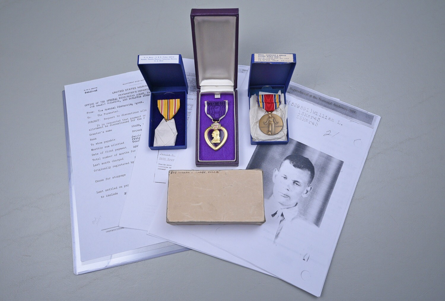 WWII U.S. PURPLE HEART MEDAL GROUP AWARDED TO 4th MARINE DIVISION IWO JIMA KIA